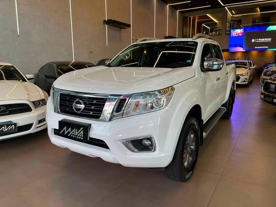 NISSAN FRONTIER 2.3 16V TURBO DIESEL LE CD 4X4 AUTOMÁTICO NISSAN FRONTIER 2.3 16V TURBO DIESEL LE CD 4X4 AUTOMÁTICO